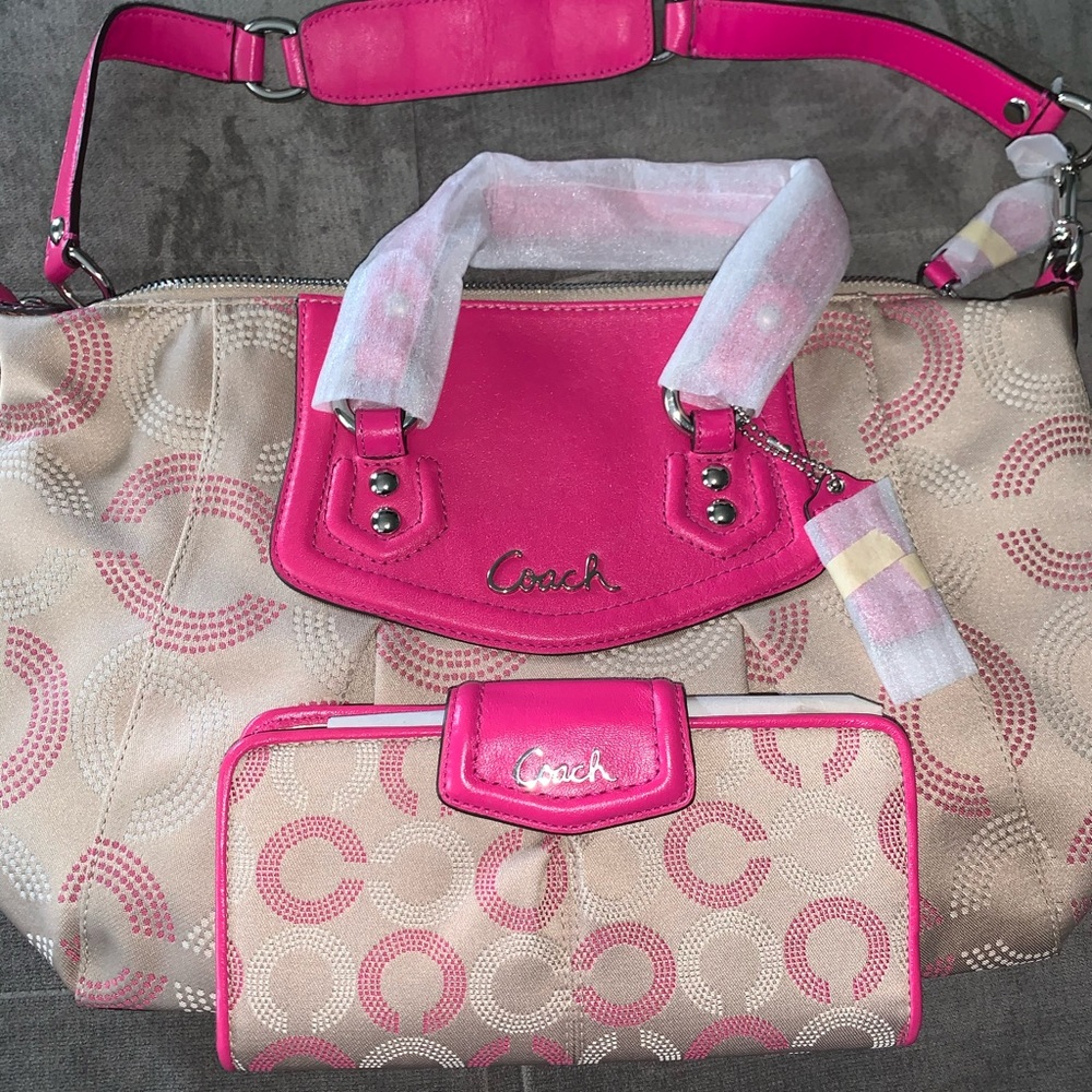 Coach Purse & Matching Wallet